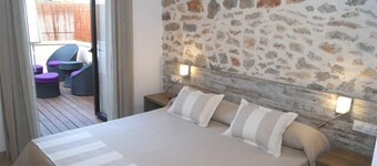 Petit Hotel C'an Mel