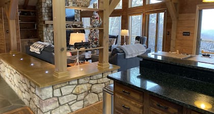 HawksWatch Exquisite Mountain View