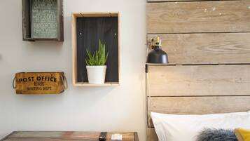 Nhà, 6 phòng ngủ | 6 phòng ngủ, nệm cao su hoạt tính (memory foam), két bảo mật tại phòng