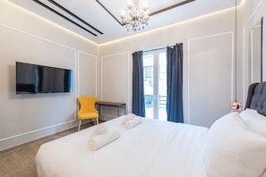 Blackout curtains, iron/ironing board, free WiFi, bed sheets