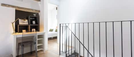 Apartment, 4 Bedrooms | 3 bedrooms, free WiFi, bed sheets