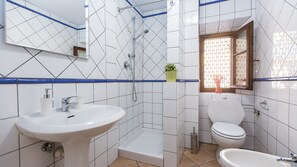 Apartment, 3 Schlafzimmer | Badezimmer