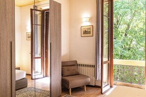 Rosselli Palace Deluxe 4 Apartment | 3 多间卧室、熨斗/熨衣板、免费婴儿床、免费 WiFi
