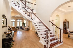 Interior - Boaters Paradise Waterfront Home (Naples)