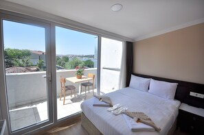Deluxe-Dreibettzimmer, Meerblick