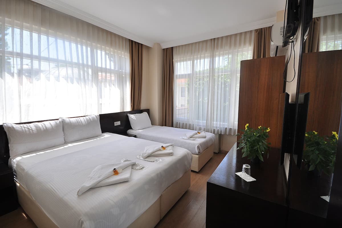 Classic-Dreibettzimmer