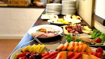Daily buffet breakfast (EUR 4.80 per person)