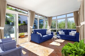 Villa, 5 Bedrooms | Living room | Flat-screen TV - Villa Bianca (Sorrento)