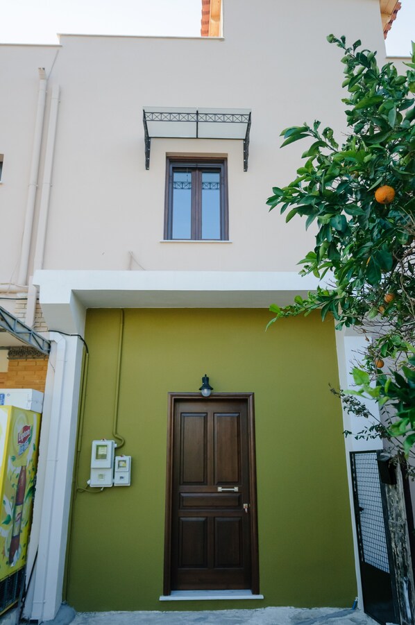 Entrada al alojamiento