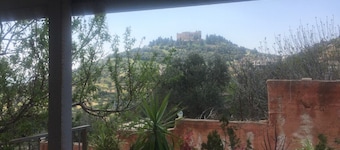 Ajloun Hotel