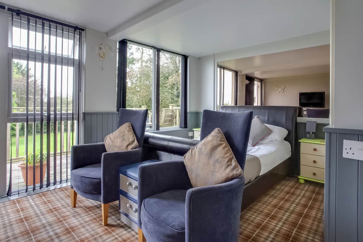Standard Apartment, Multiple Beds (Triple)