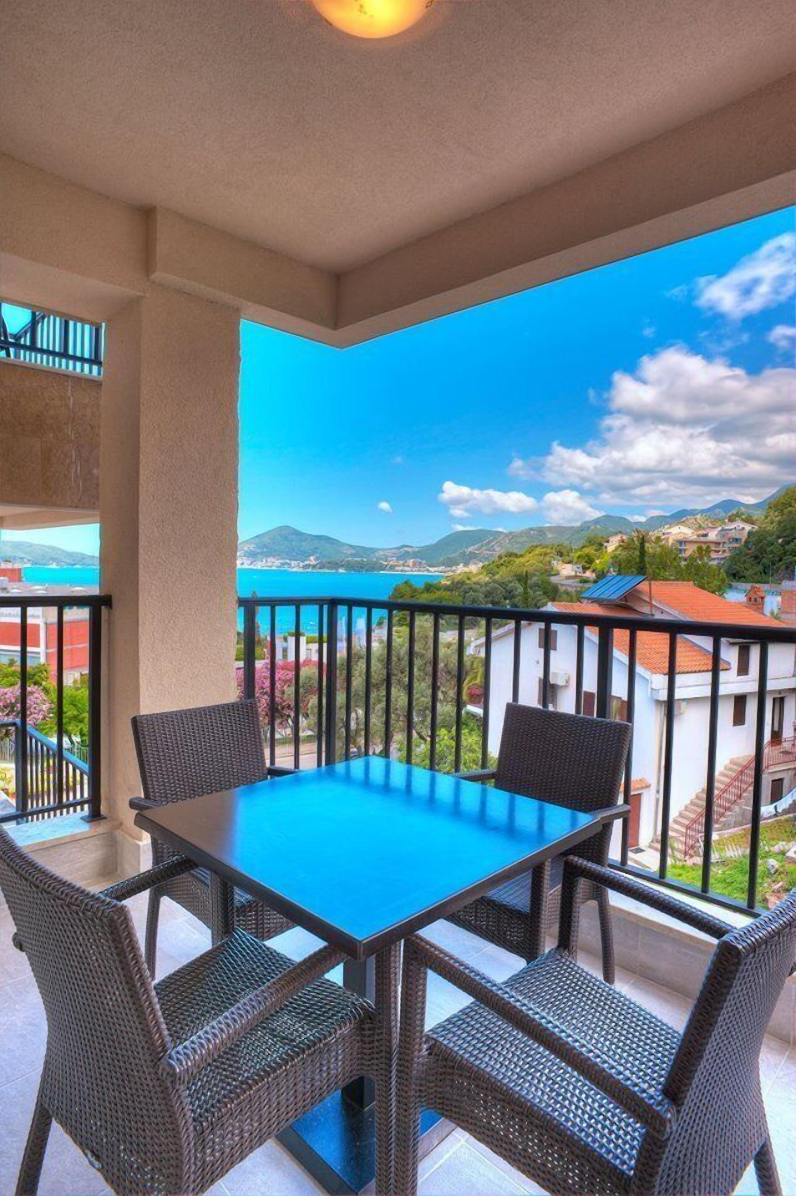 Apartment, 2 Bedrooms, Terrace, Sea View | View from room