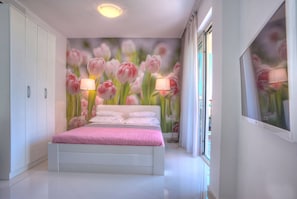 Romantic Studio, Balcony, Sea View