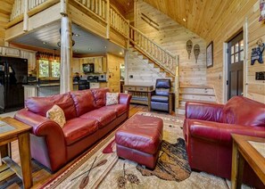 Smart TV, fireplace, DVD player