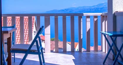 Luxusapartment mit atemberaubendem Meerblick in Postira, Insel Brac