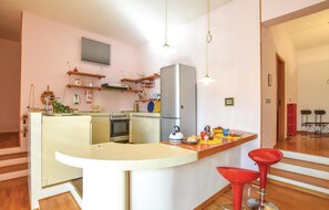 Fridge, stovetop, cookware/dishes/utensils