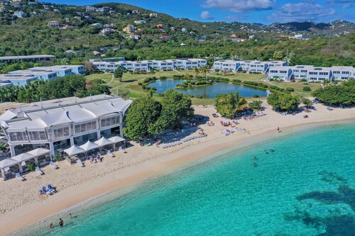 Nur SCHRITTE zum Sand! - 2 BR, 2 1/2 Bade- HÖREN SIE DEM OZEAN ZU, WÄHREND SIE SCHLAFEN