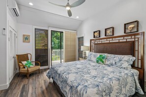 2 bedrooms, in-room safe, desk, iron/ironing board
