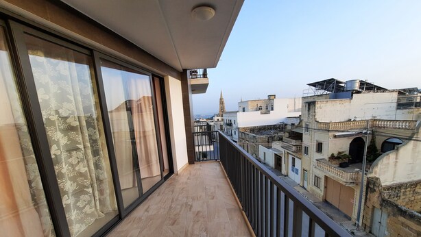 Property grounds - Paradise luxury apartment (Għajnsielem)
