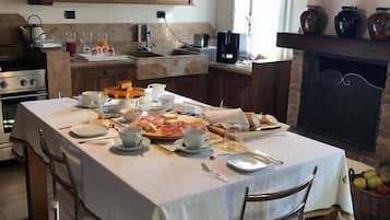 Petit déjeuner buffet compris tous les jours