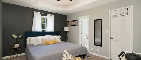 Memory foam beds, desk, iron/ironing board, free WiFi