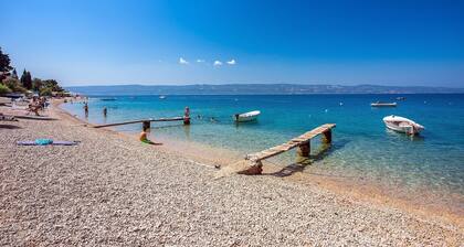 Villa Stozak, private heated pool, cinema room and sauna, 7 km from beach