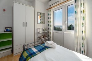 4 Schlafzimmer, Bügeleisen/Bügelbrett, WLAN, Bettwäsche