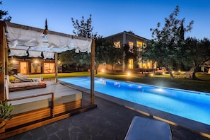 Outdoor pool - The White Lotus Ibiza (Can Joncaret) (Santa Gertrudis de Fruitera)