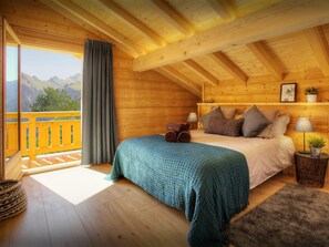 5 habitaciones, tabla de planchar con plancha, wifi y ropa de cama