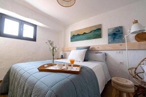 4 slaapkamers, een strijkplank/strijkijzer, wifi, beddengoed