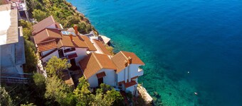 3 bedroom nice apartment in Jablanac