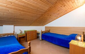 3 Schlafzimmer, kostenloses WLAN, Bettwäsche