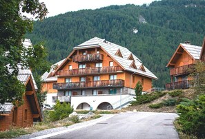 Exterior - 1st floor, balcony, parking, tv, ski locker, 21m², Pra Loup (Uvernet-Fours)