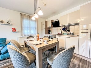 Fridge, oven, dishwasher, high chair - Elke's Traum by Interhome (Frankenau)