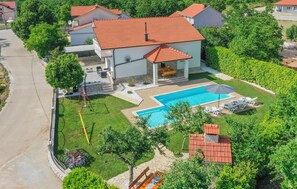 Outdoor pool, a heated pool - Cozy home in Vinjani Donji (Vinjani Donji)