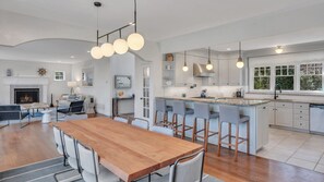 Dining - Close to Village & Beach, Heated Pool, Finished Basement w/ Media Room,... (East Hampton)