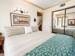 2 bedrooms, WiFi (free), bed sheets