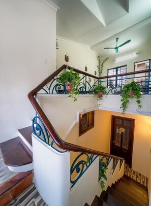 Courtyard - Hanoi Lotus Guest House (Hanoi)