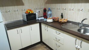 대용량 냉장고, 전자레인지, 쿡탑, 커피/티 메이커