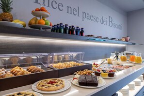 Daily buffet breakfast (EUR 12 per person) - Hotel Villa delle Fate, BW Signature Collection (Sestola)