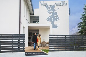 Property entrance - Hotel Villa delle Fate, BW Signature Collection (Sestola)