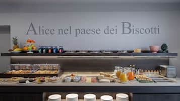 Desayuno buffet todos los días (con cargo)