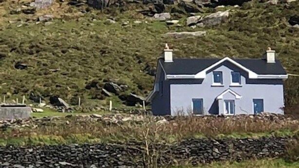 Front of property - Skellig View House (Waterville)