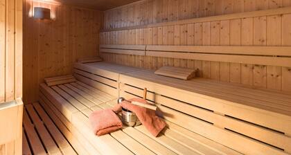 Fewo mit Schwimmbad, Sauna, Spielkeller F2