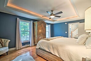 7 soverom, reiseseng for barn, internettilgang og sengetøy