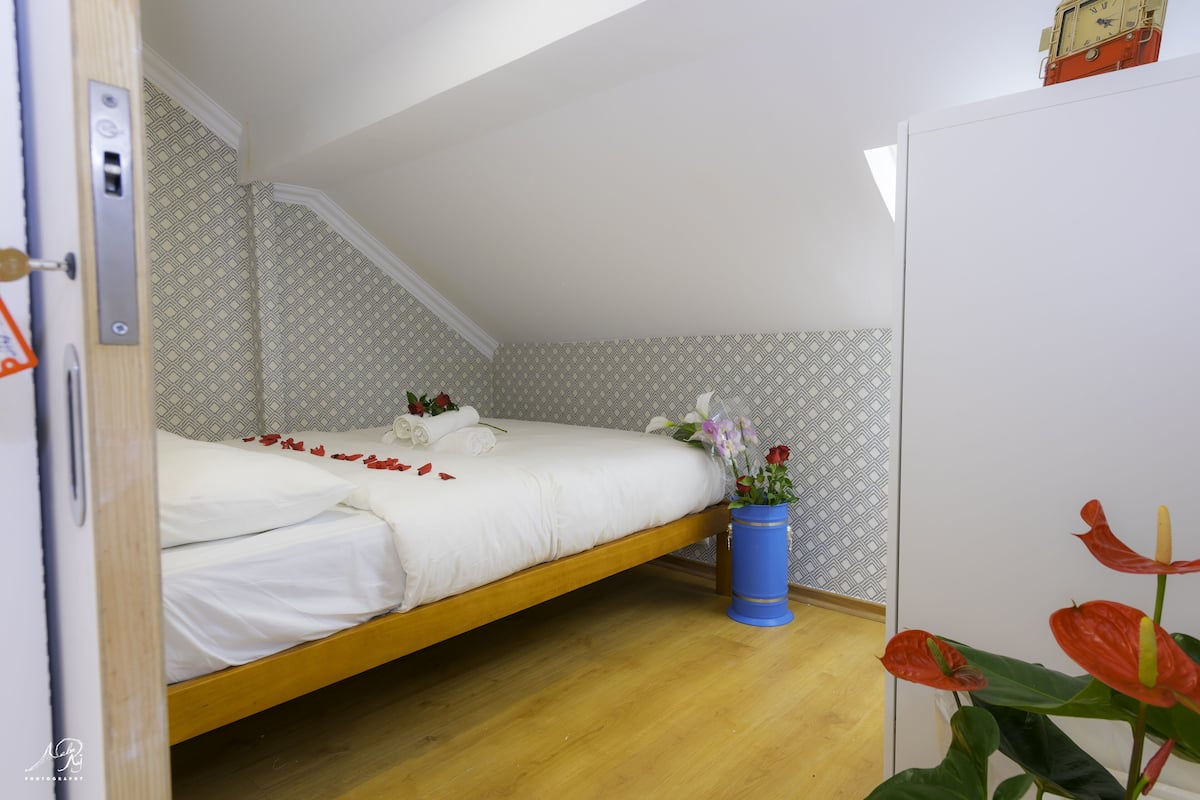 Room, Shared Bathroom (104) | Free WiFi, bed sheets
