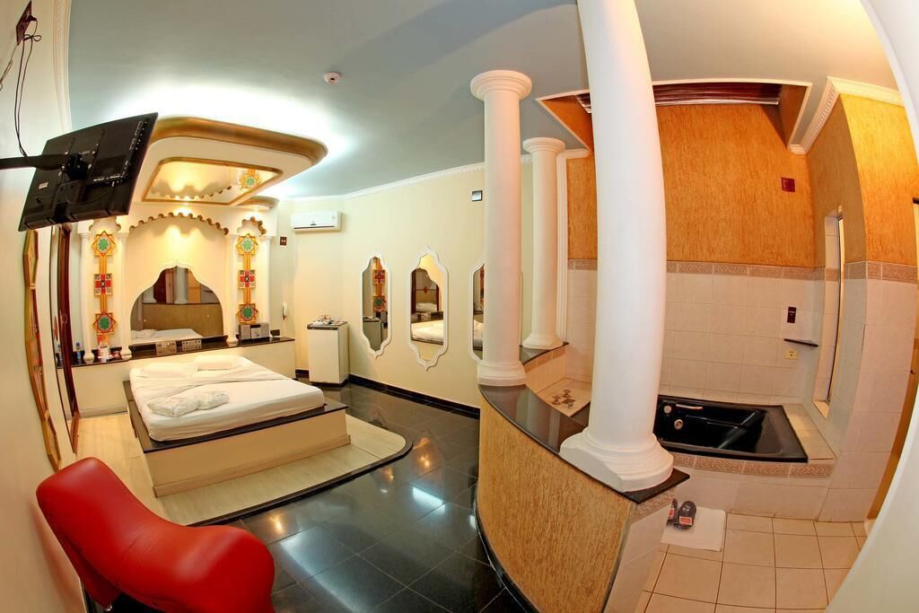 Frigobar, Wi-Fi de cortesia, roupa de cama