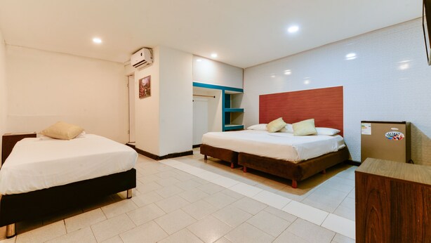 Unclassified image, 1 of 25, button - Hotel Continental SAI (San Andrés)