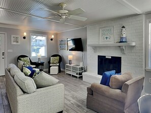 Flat-screen TV, fireplace