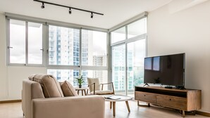 Unclassified image, 5 of 19, button - New Elegant Ocean View (Panama City)